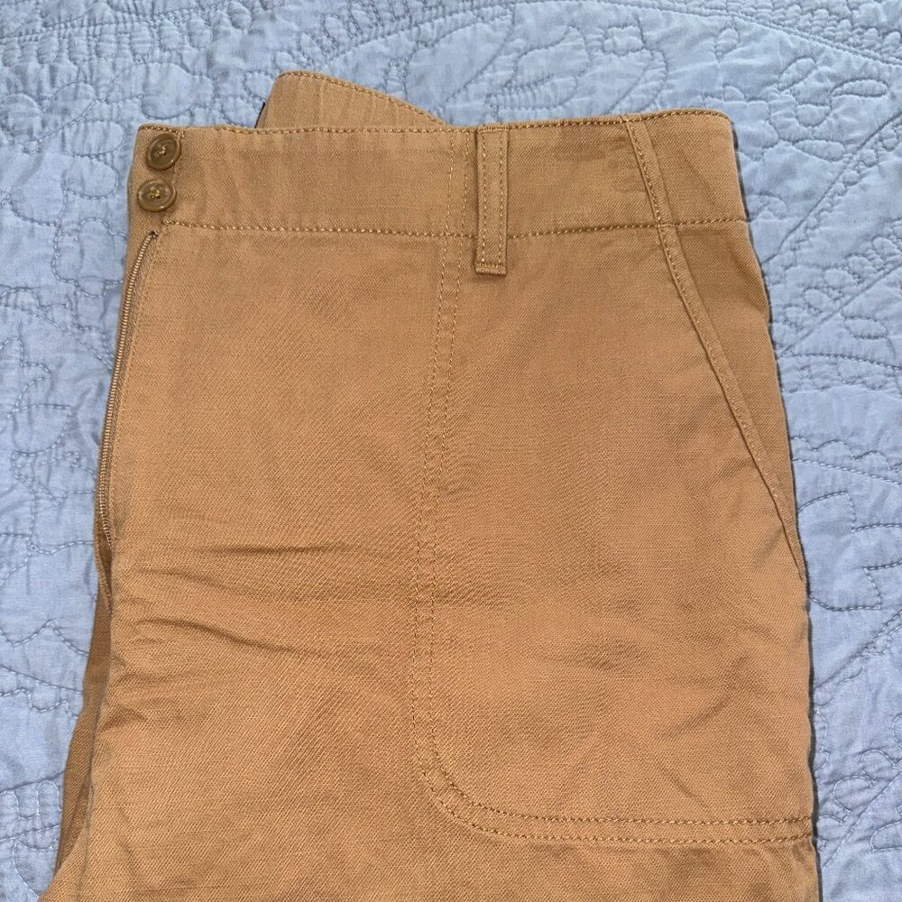 TALBOTS Supersoft Cargo Pants | Size 14 | Cropped Comfort Fit NWOT